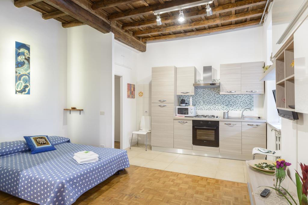 Casa Tua A Monti Appartement Rome Kamer foto