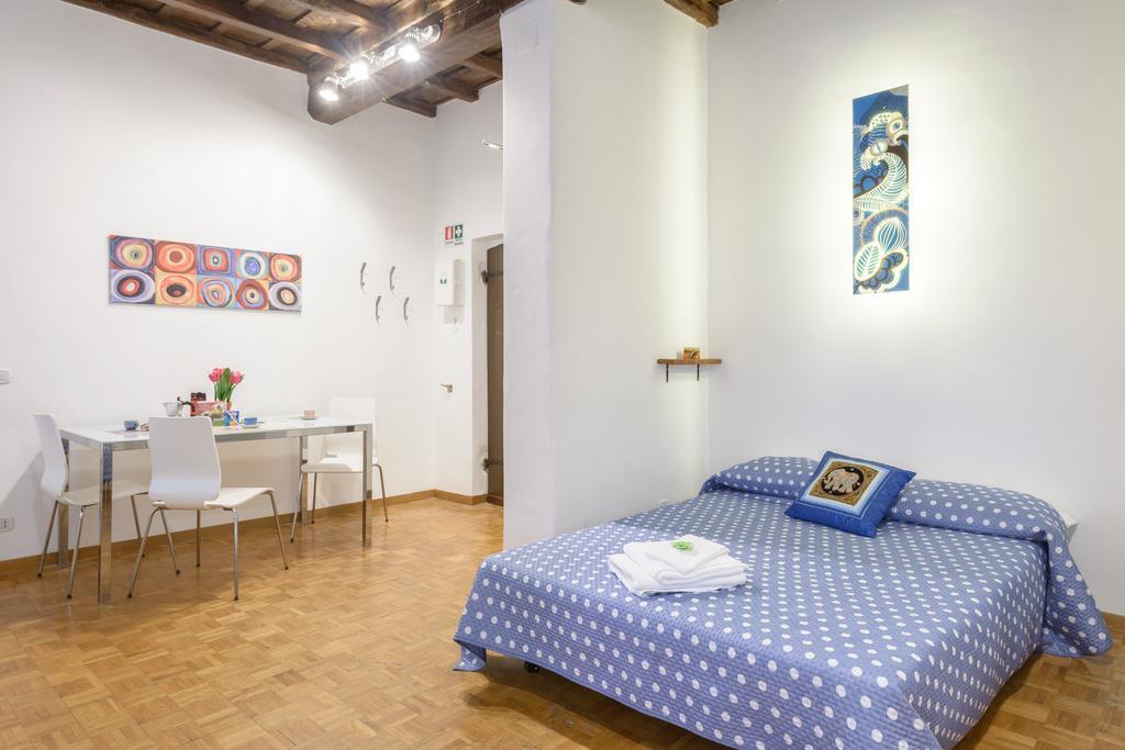 Casa Tua A Monti Appartement Rome Kamer foto