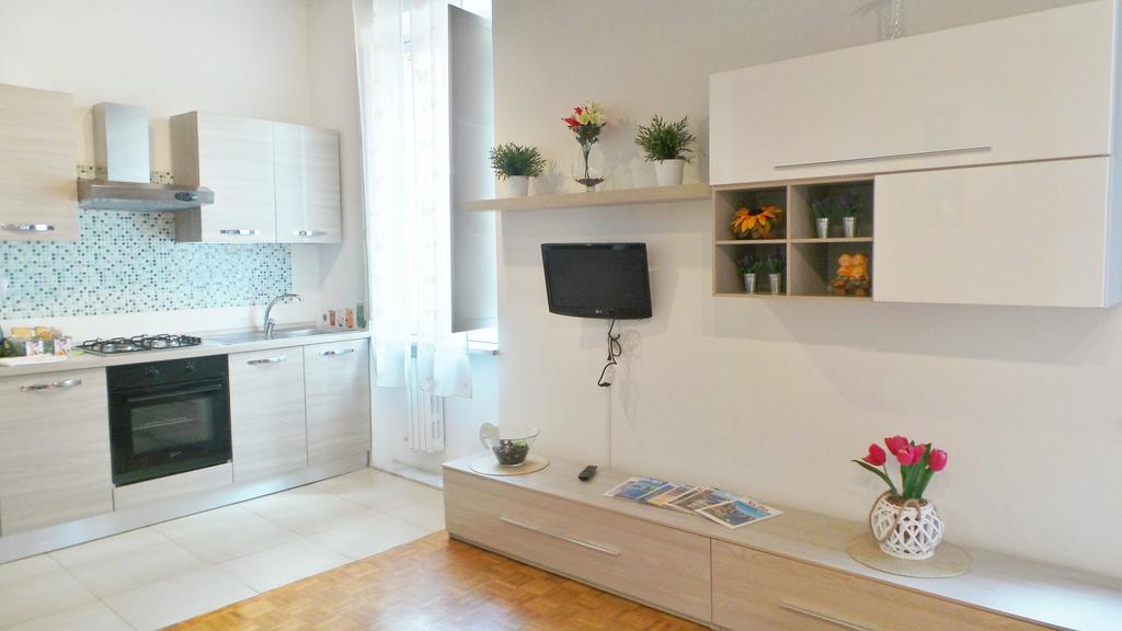 Casa Tua A Monti Appartement Rome Buitenkant foto