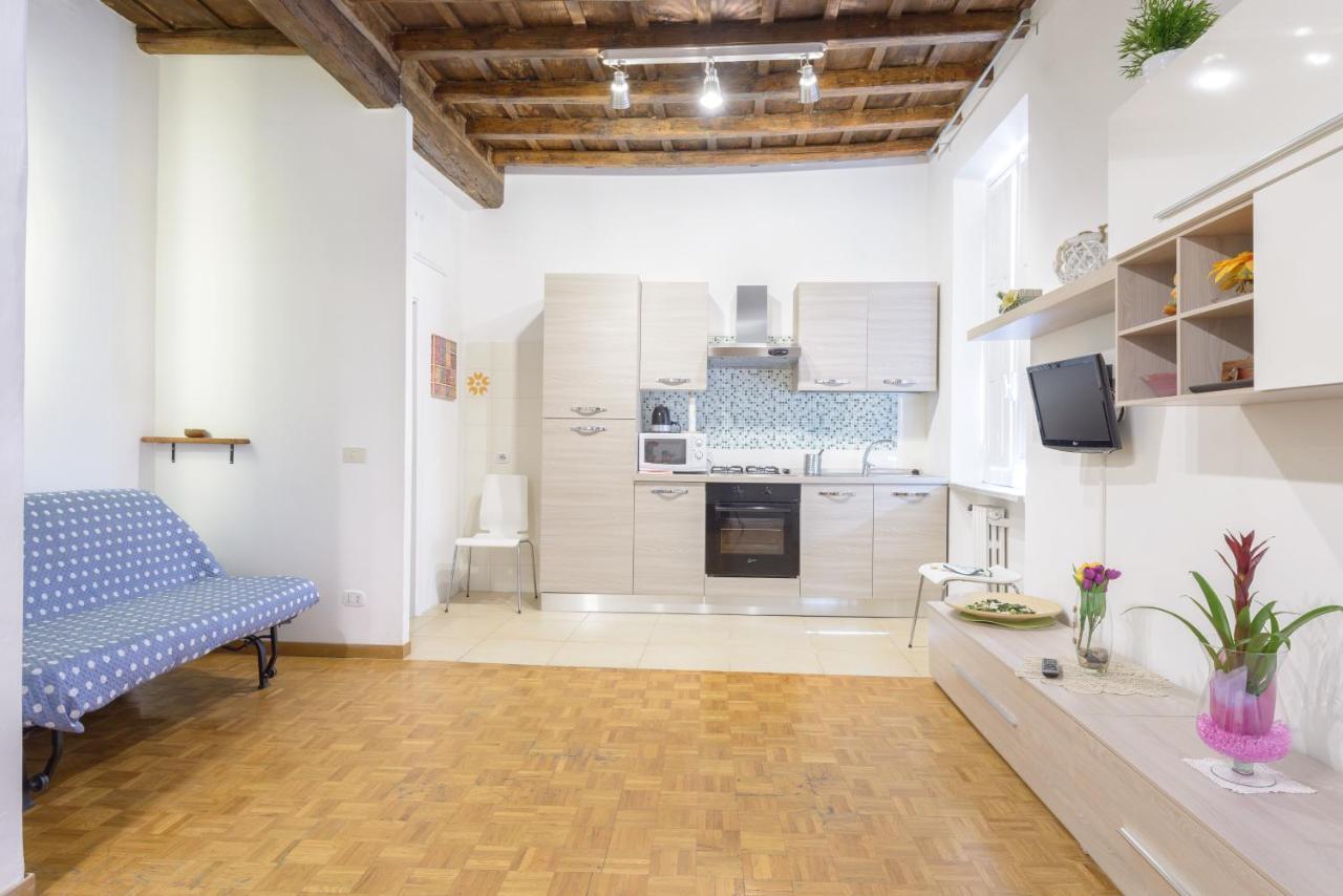 Casa Tua A Monti Appartement Rome Kamer foto